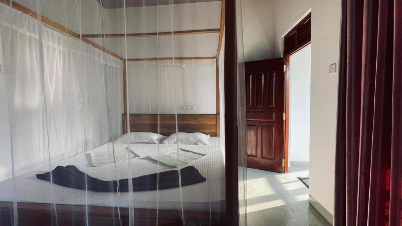 Rituale Guest House - Surf & Yoga Mirissa Exterior photo