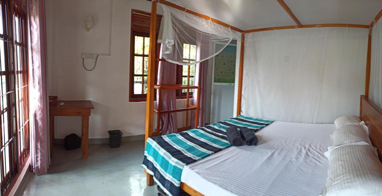 Rituale Guest House - Surf & Yoga Mirissa Exterior photo